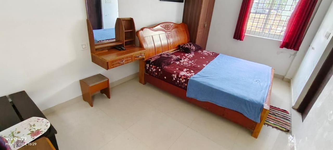 Sree Laxmi Mahal Hotell Tuticorin Exteriör bild