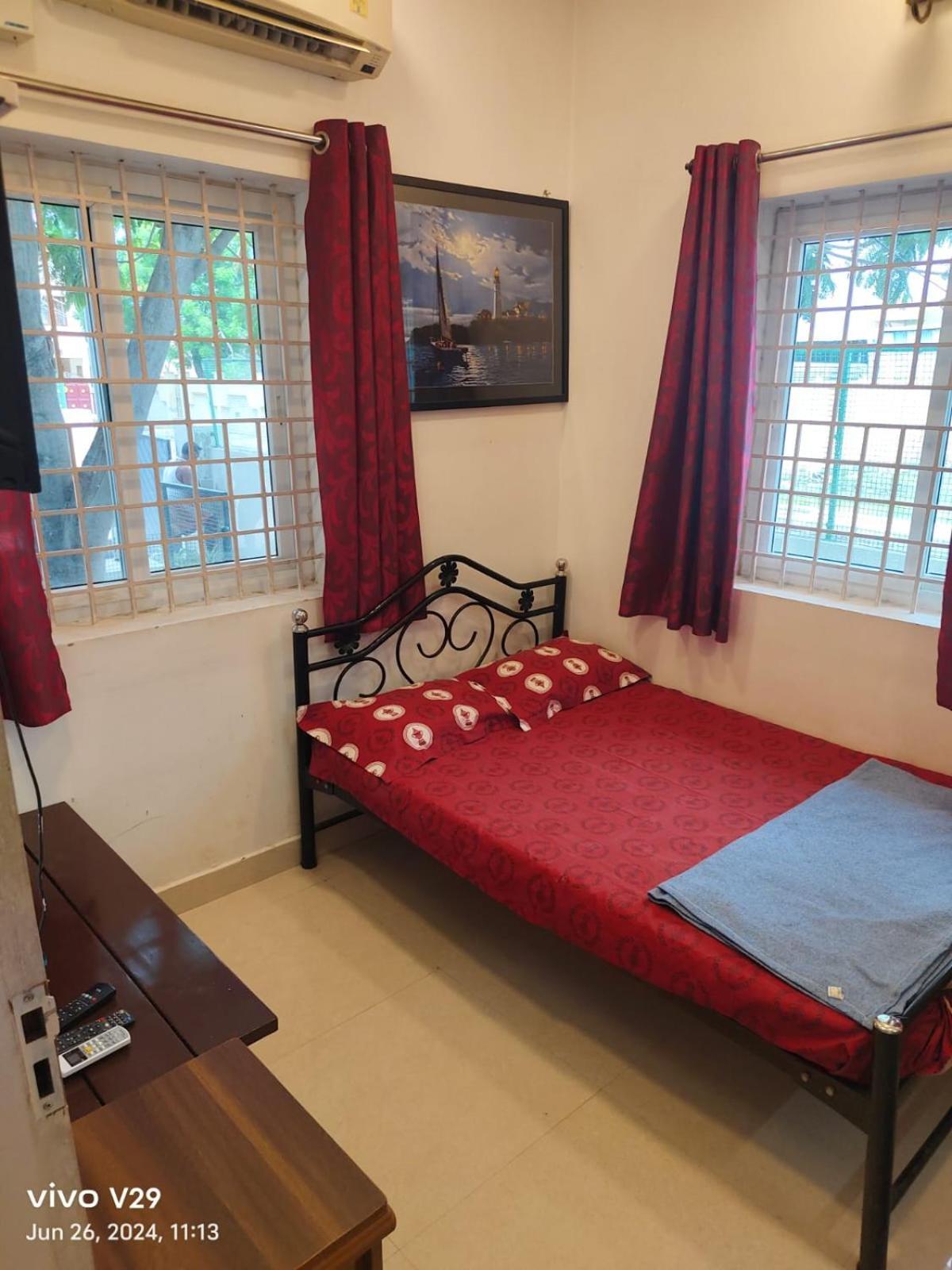 Sree Laxmi Mahal Hotell Tuticorin Exteriör bild